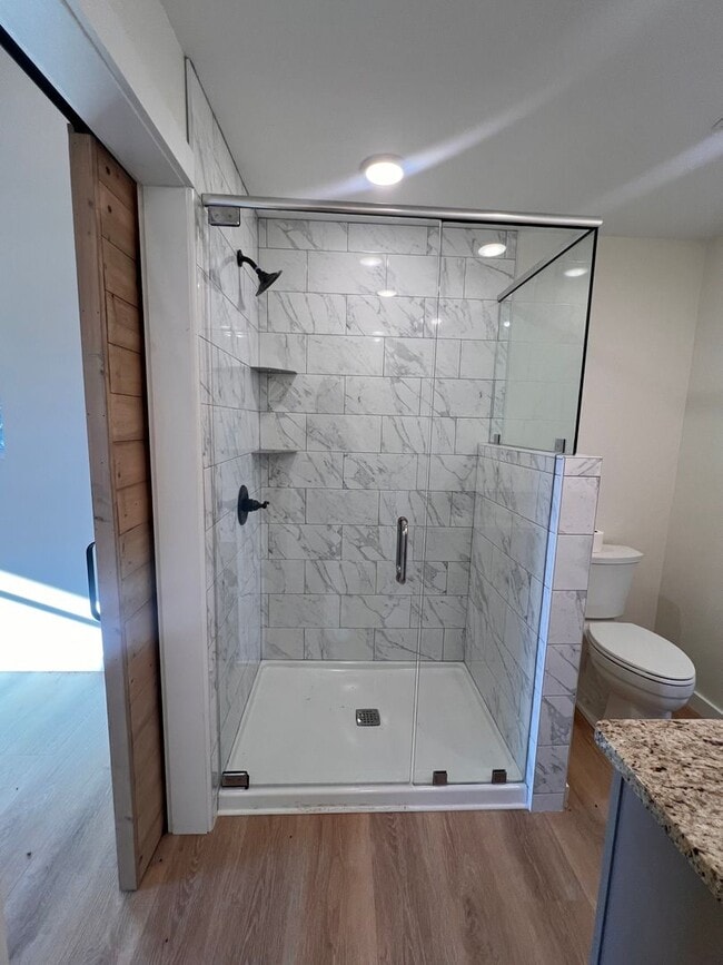 Building Photo - Newly Renovated Modern Cottage in Sevierville, TN — 2 Bed, 2 Bath, Open-Concept Living