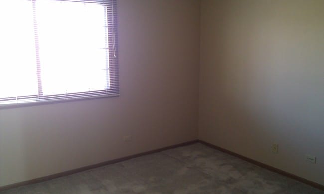 Building Photo - 280 WoodridgeUnit C