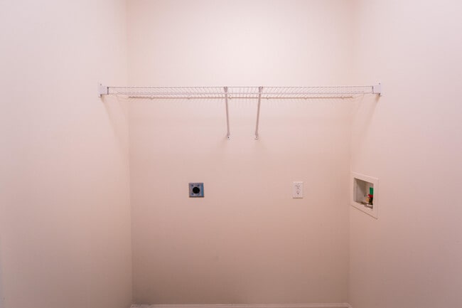 Building Photo - 3851 Dylan Pl