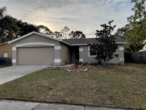 Building Photo - 1424 Chesterfield Dr