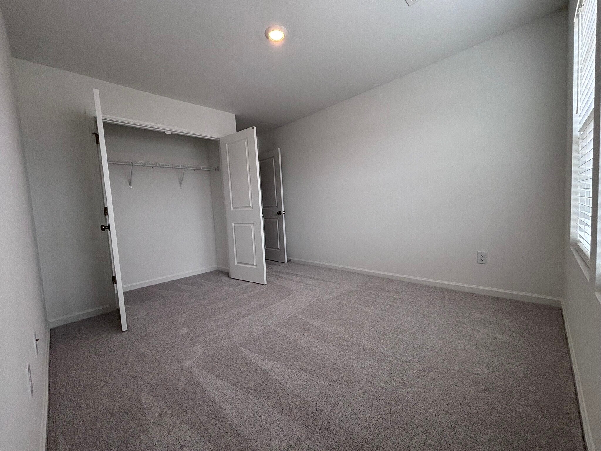 Building Photo - 78 Blossom Field Way