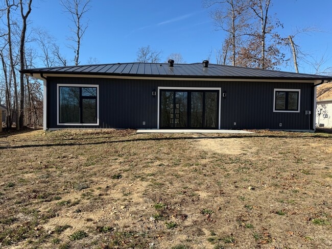 Building Photo - 30 Magrath Cir