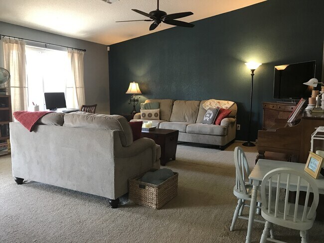 Building Photo - Ocotillo 4 Bedroom Pool Home for Rent