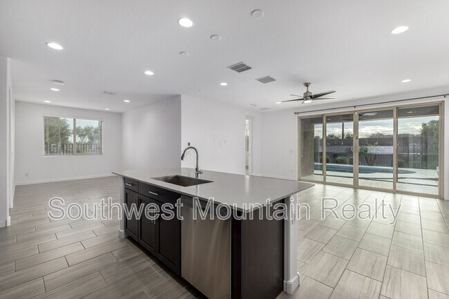 Building Photo - 21399 E Estrella Ct