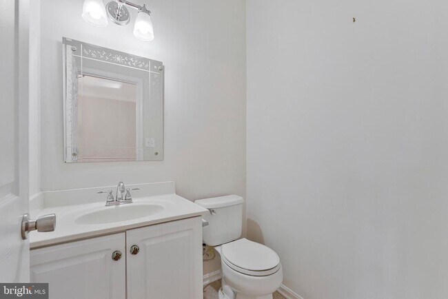 Building Photo - 45514 Baggett Terrace