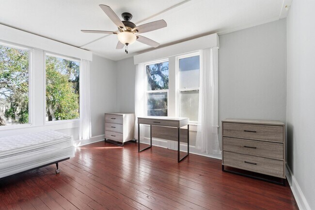 Building Photo - 50 Saragossa St