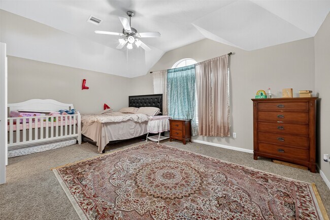 Building Photo - 12731 Heather Landing Ln