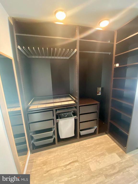 Building Photo - 112 England Run Ln