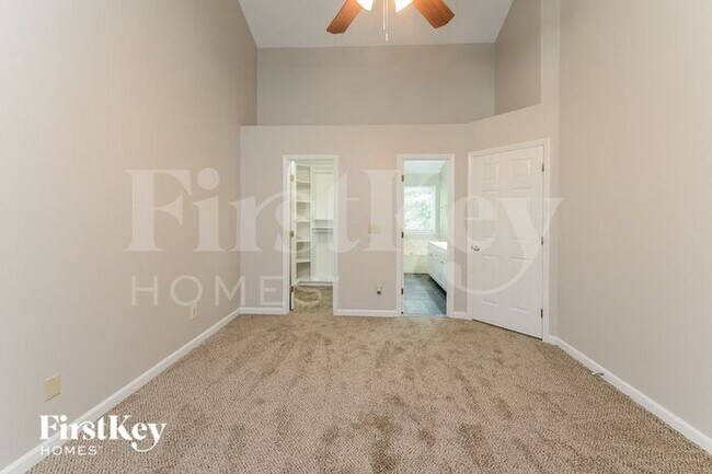 Building Photo - 9063 Chancerwood Dr