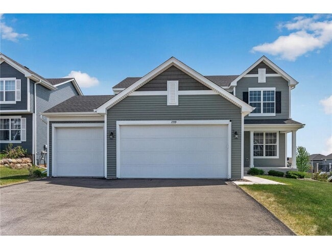 Building Photo - 1559 Edgebrook Ln