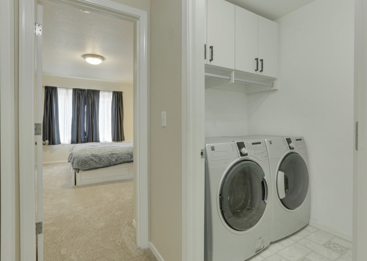 In unit laundry - 1692 SW 173rd Ter