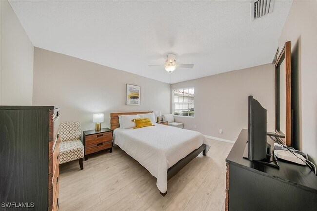 Building Photo - 4585 Pasadena Ct