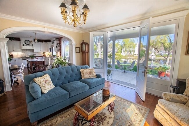 Building Photo - 27016 Island Rd