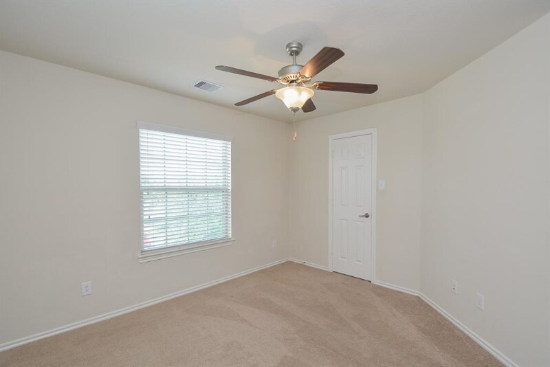 Building Photo - 6419 Calgary Woods Ln