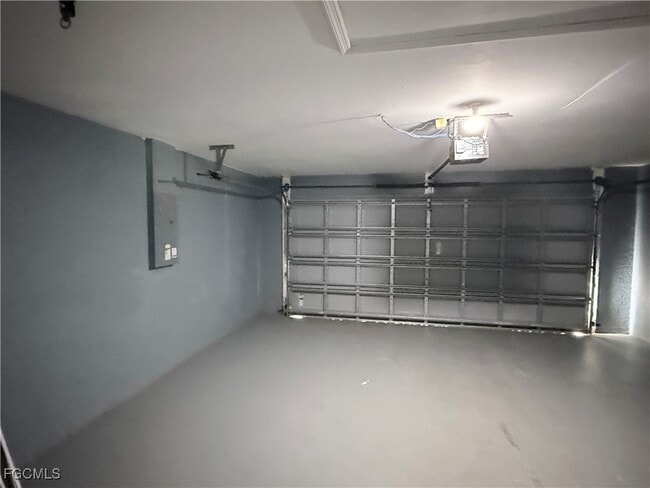 Building Photo - 3030 33rd St SW