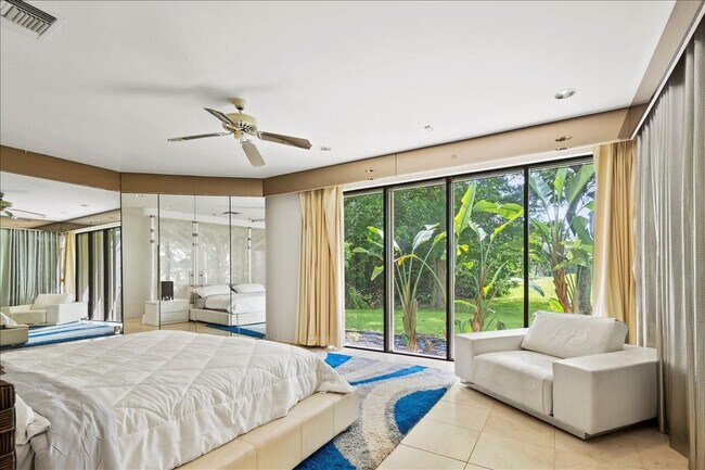 Building Photo - 5304 Woodlands Blvd