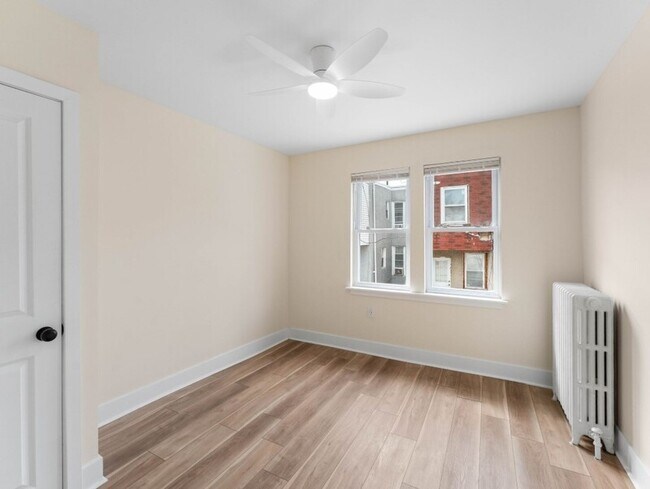 Building Photo - 5808 N 20th St