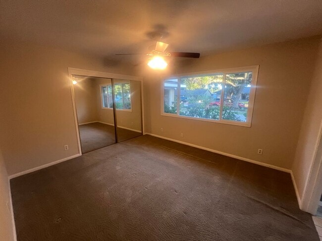 Building Photo - 1251 W Coronado St