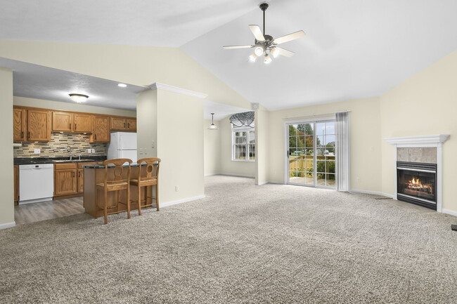 Building Photo - 2820 Wordsworth Dr