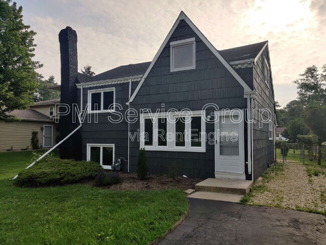 Primary Photo - 4025 Williams St