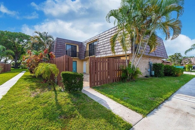 Building Photo - 941 Springdale Cir