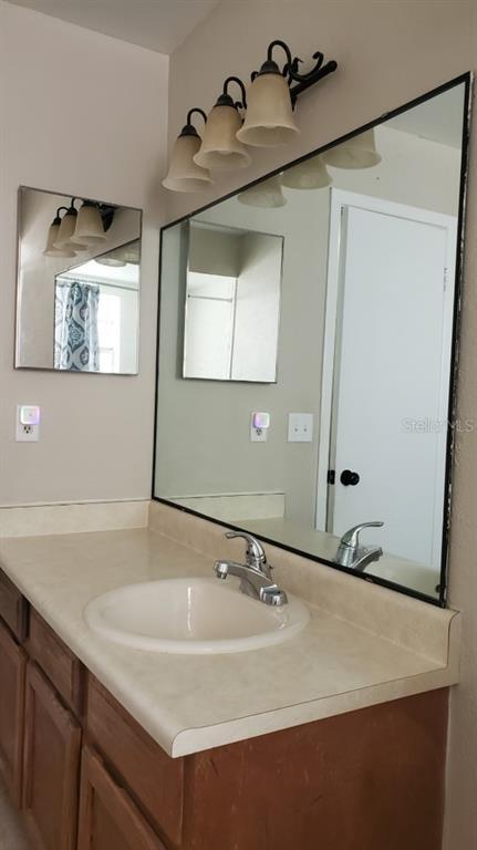 Building Photo - 1311 Alfonzo Cir
