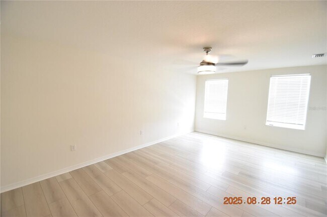 Building Photo - 8075 Broad Pointe Dr