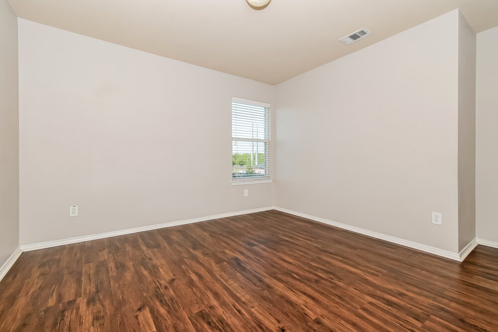 Building Photo - 309 Coneflower Dr