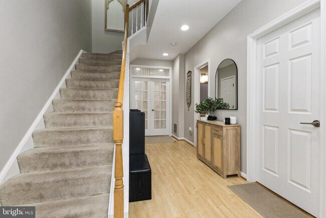 Building Photo - 46738 Oakmere Terrace