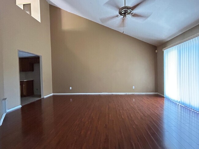 Building Photo - 4219 W Calavar Rd