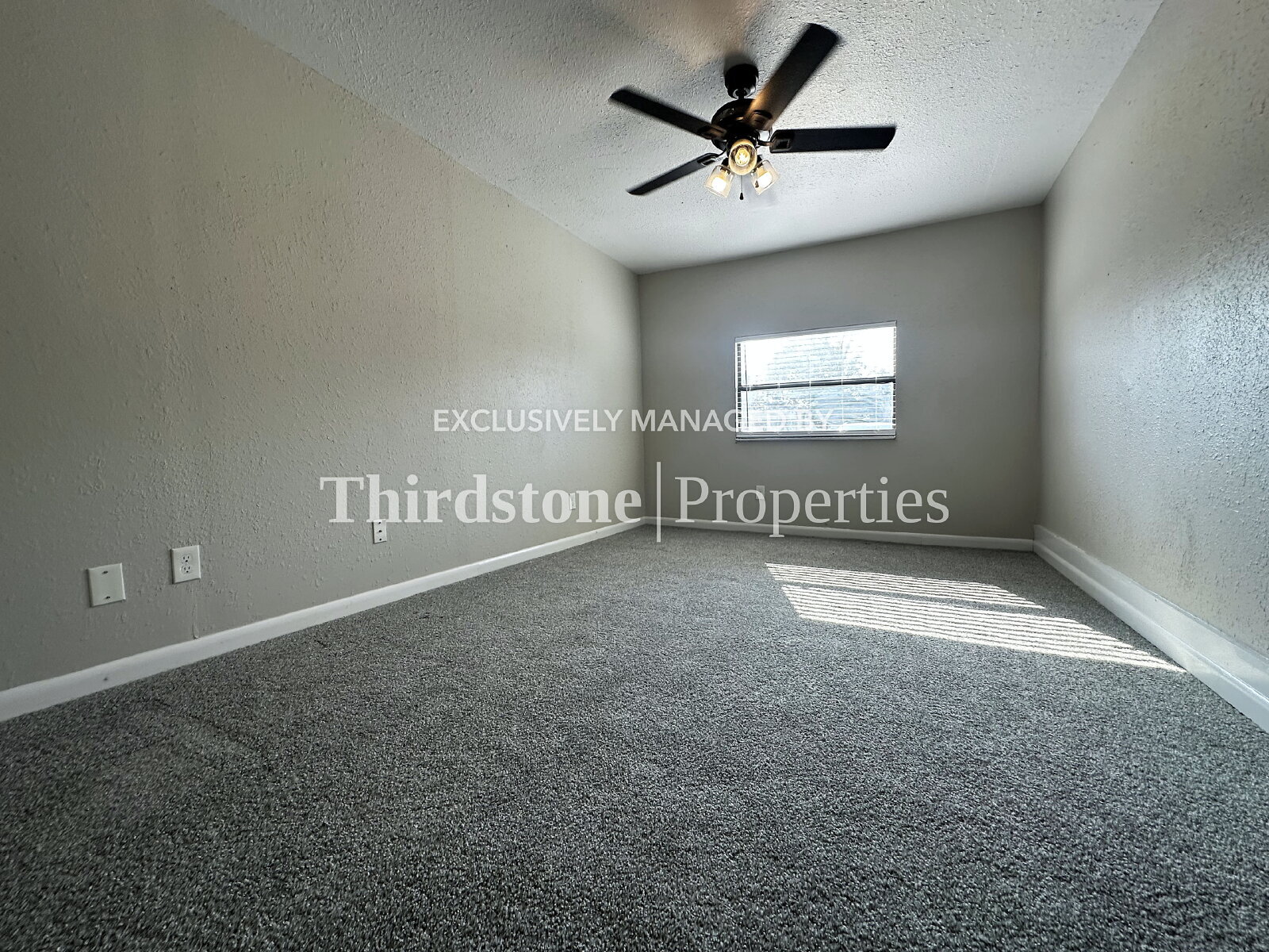 Building Photo - 10833 Liscard Rd S