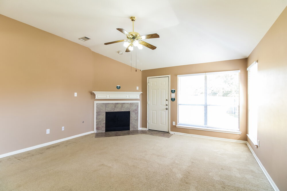Building Photo - 21502 Broadstone Dr