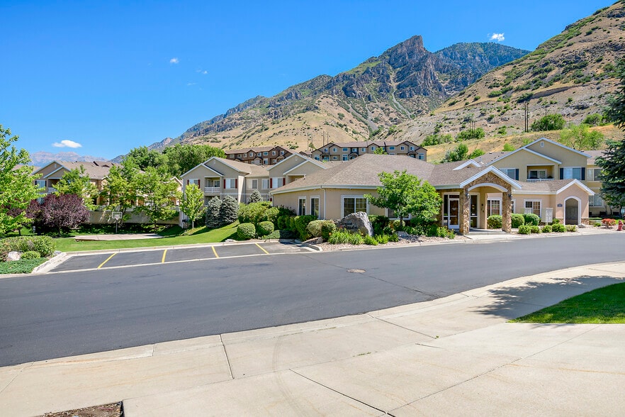 Building Photo - 1104 Meadow Fork Rd #9