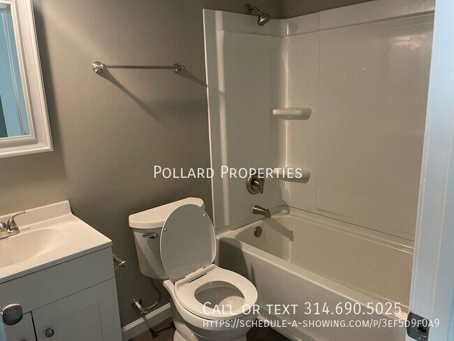 Building Photo - 741 Boone St