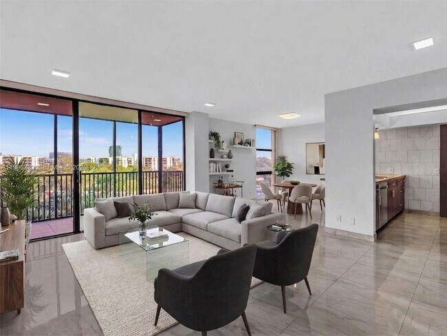 Building Photo - 20301 W Country Club Dr