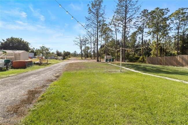 Building Photo - 2740 35th Ave NE