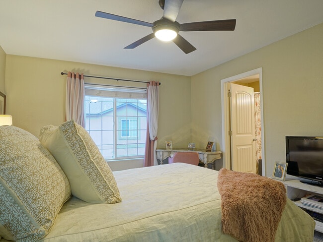 Building Photo - 4792 Kerry Lynn View