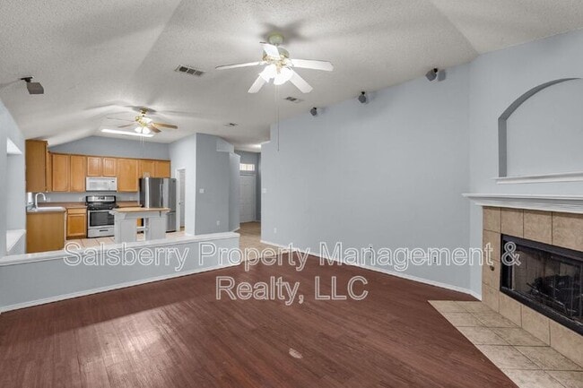 Building Photo - 4717 Barnhill Ln