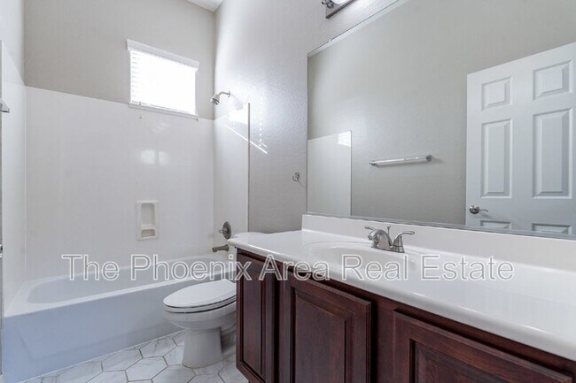 Building Photo - 3813 E Capricorn Pl