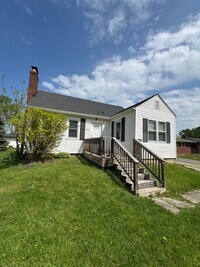 Building Photo - Warren Twp - 3 BR home