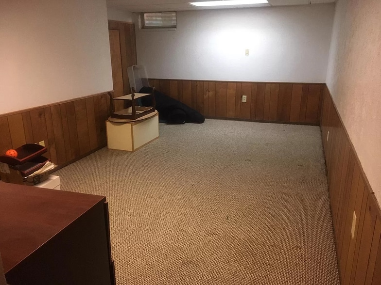 Basement - 6 Landings Way