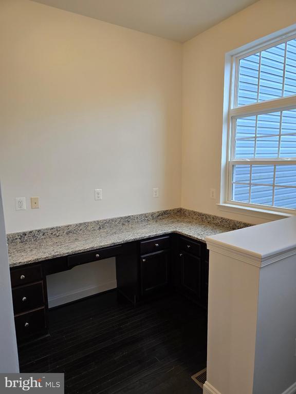 Building Photo - 2007 Tuscarora Valley Ct