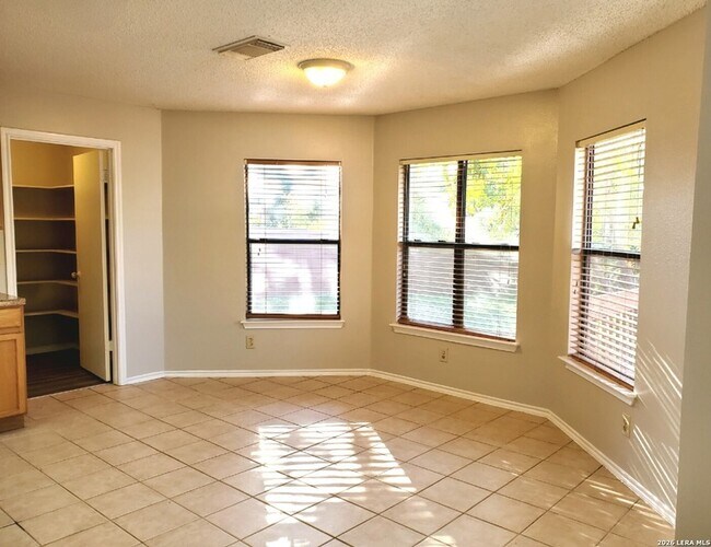 Building Photo - 8031 Cherry Glade