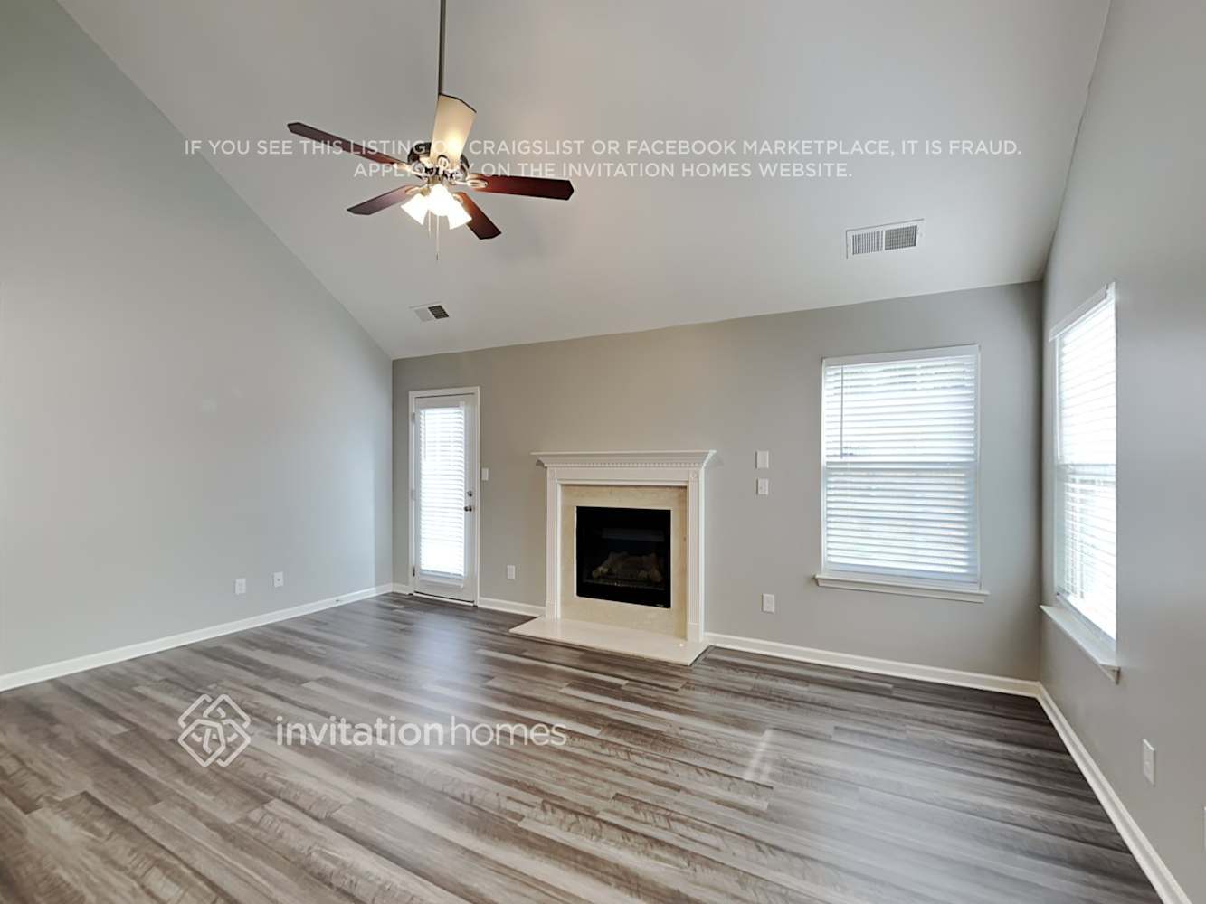Building Photo - 10736 Glenluce Ave