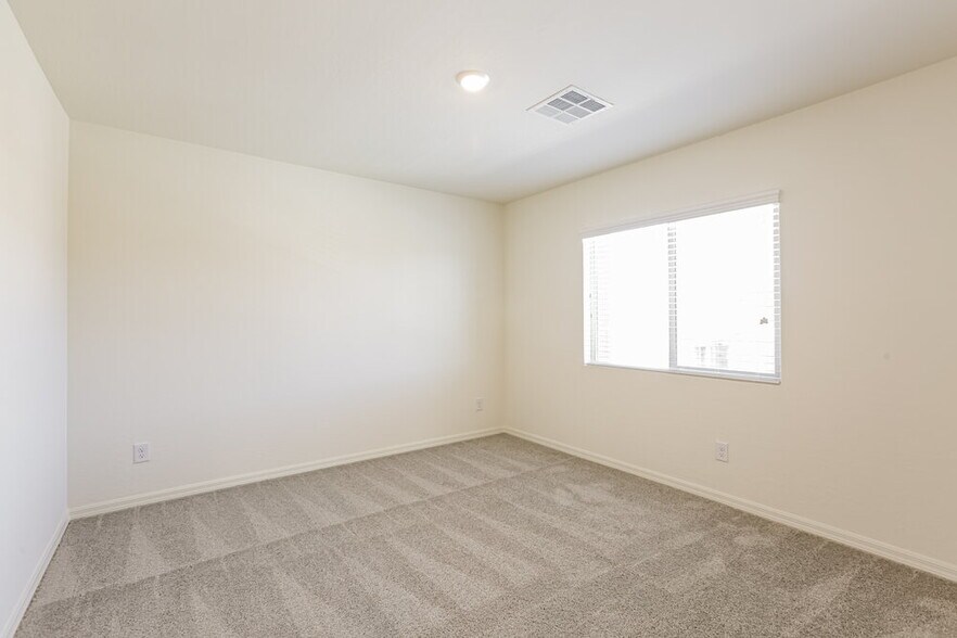 Building Photo - 1701 Desert Path Ave