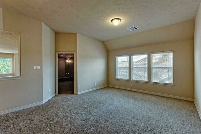 Building Photo - 2104 Pearl Bay Ct