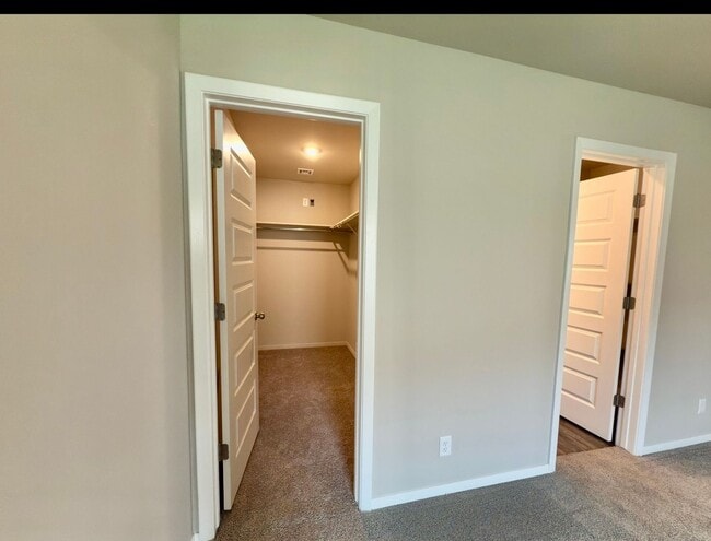 Building Photo - Newly Built 3 Bedroom House