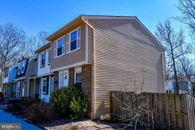 Building Photo - 8417 Cedar Falls Ct