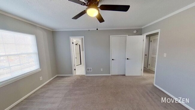 Building Photo - 422 Muirs Chapel Rd