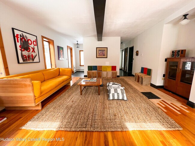 Building Photo - 258 NY-214